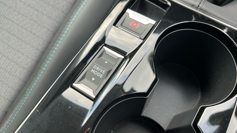 Peugeot 208 1.2 PureTech 100 Allure Premium + 5dr Petrol Hatchback